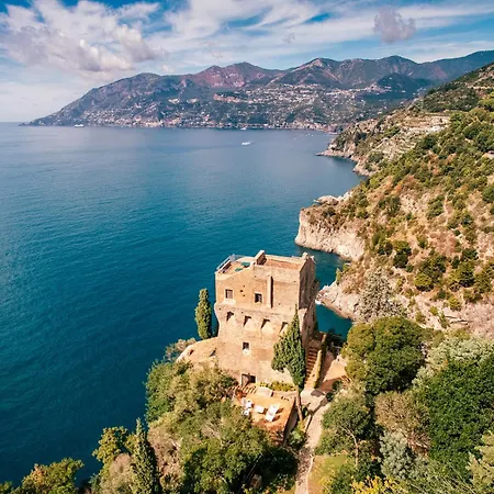 La Torre Della Limonaia Villa Erchie (Campania)